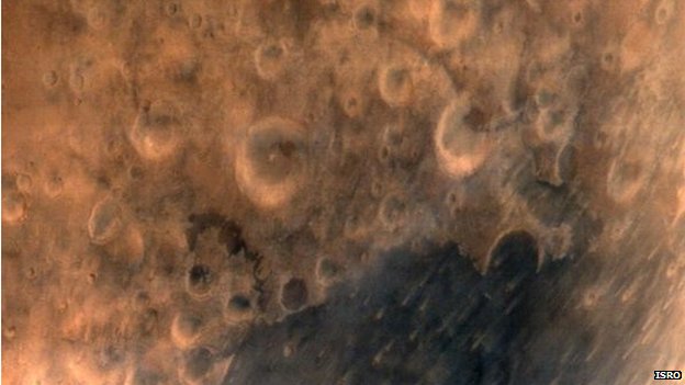 mars first pic short by mangalyaan